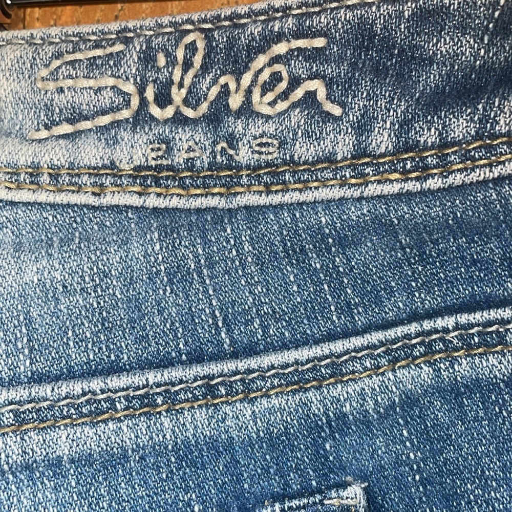 Silver Jeans - Audrey - Picture 9 of 11